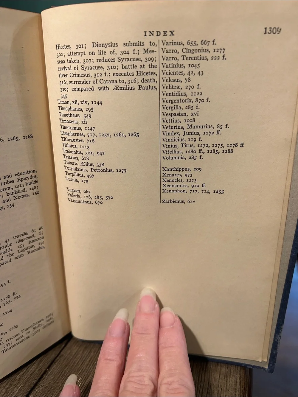 Plutarch’s lives the Modern Library vintage book. Clean Random House